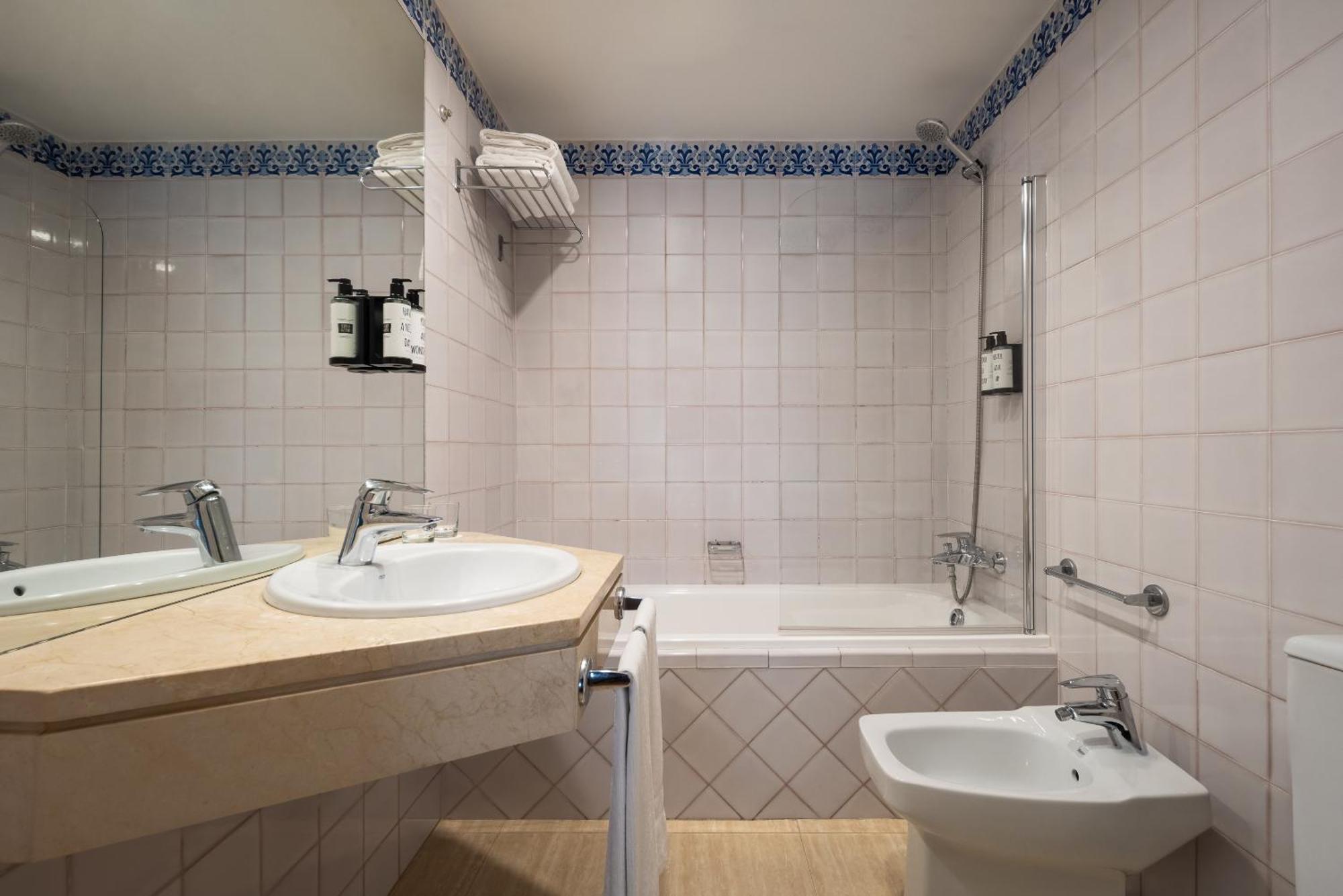 Double or Twin Room Extra Bed,1631546440:JPEG